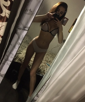 Альбина, 19 лет, 3 размер груди